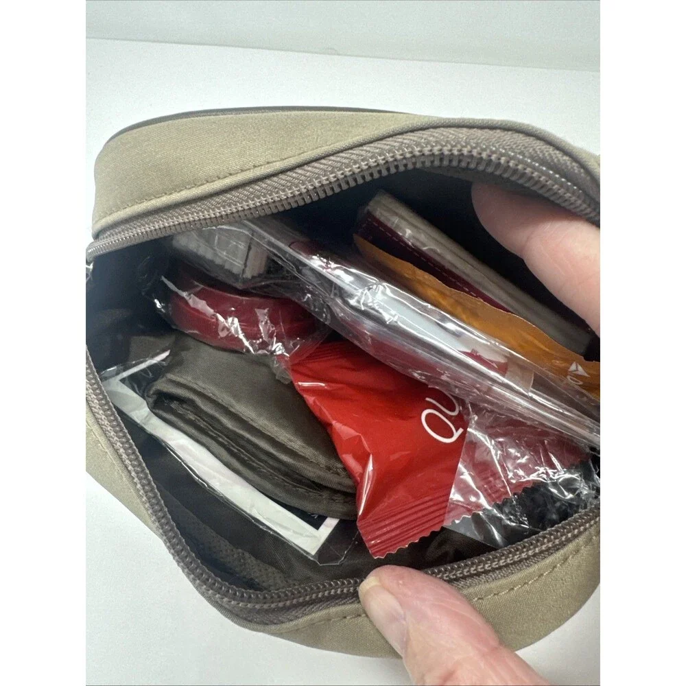 Delta Airlines KORRES Amenity Kit Delta One First Class Toiletry NEW SEALED